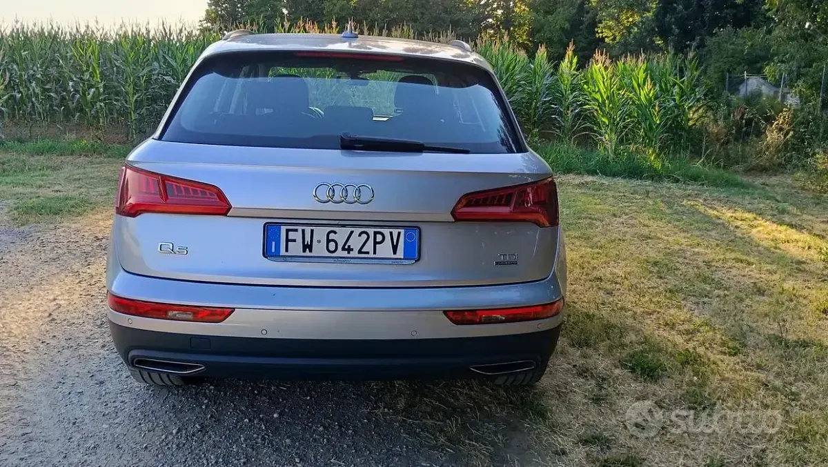 Usata Audi Q5 163 CV (119 kW) 2019 Grigio SUV
