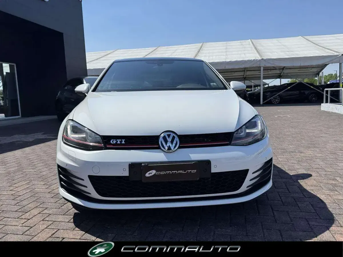Usata VW Golf VII GTI 220 CV (161 kW) 2014 Bianco Berlina