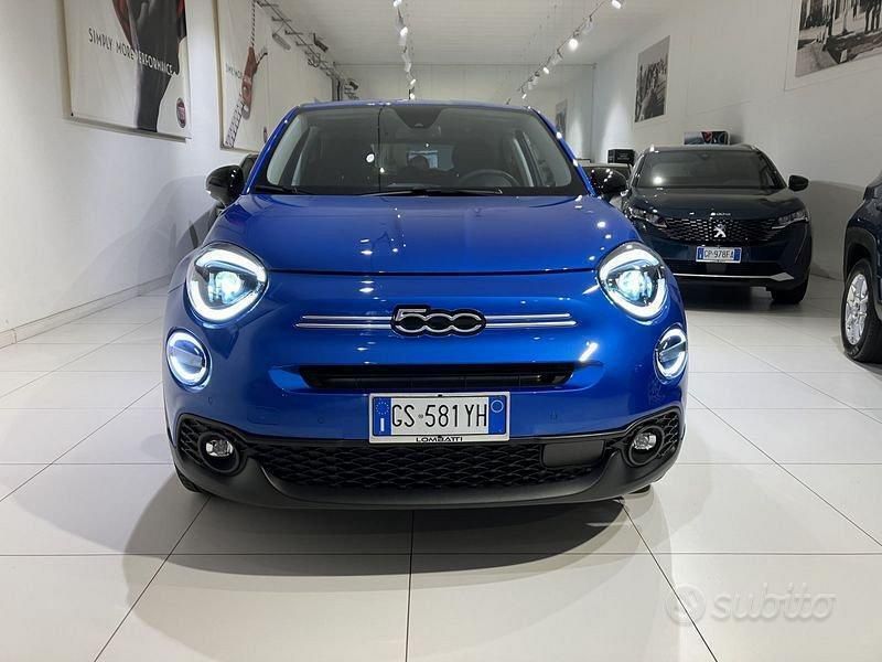 Usata Fiat 500X Pop 95 CV (69 kW) 2024 Blu SUV