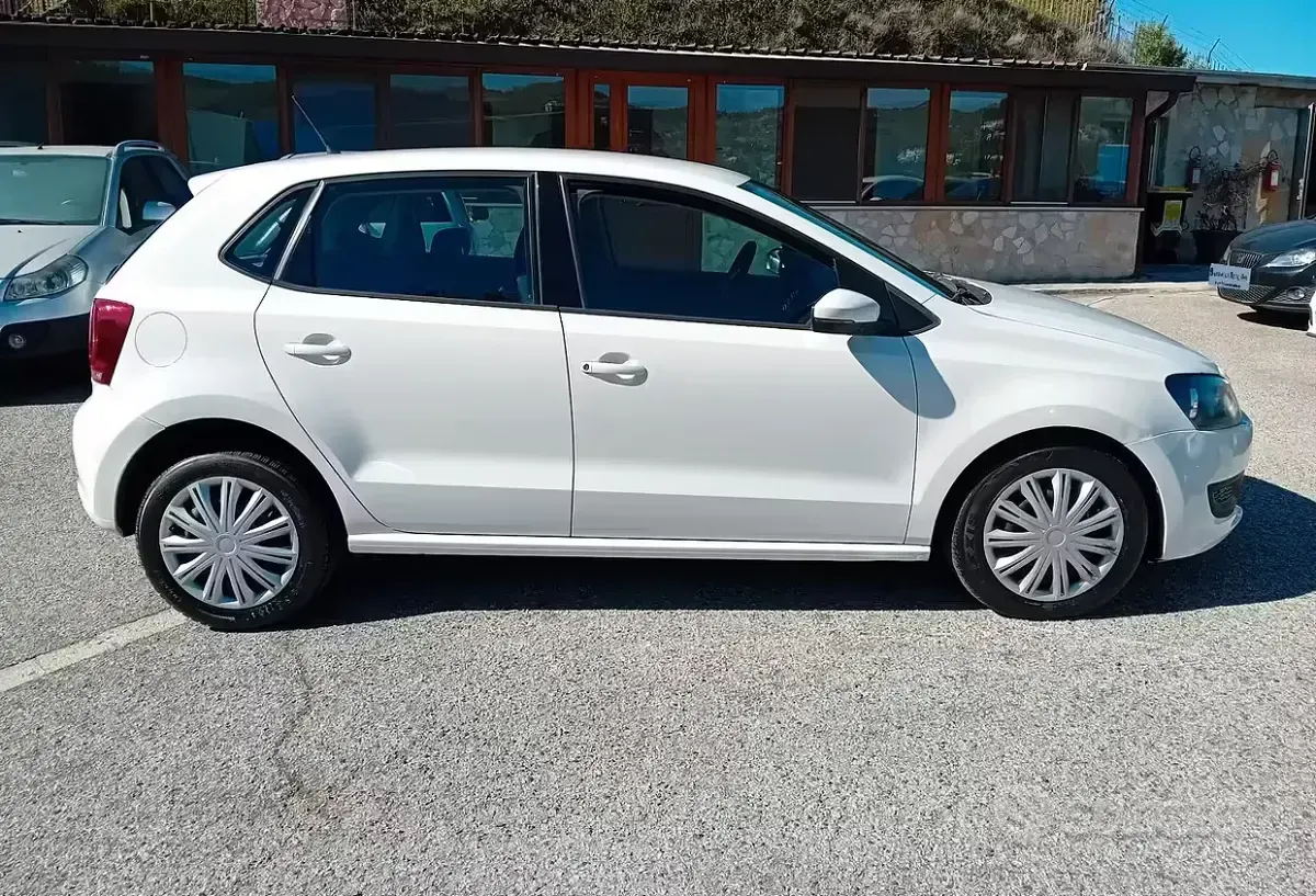 Usata VW Polo United 75 CV (55 kW) 2011 Bianco Utilitaria