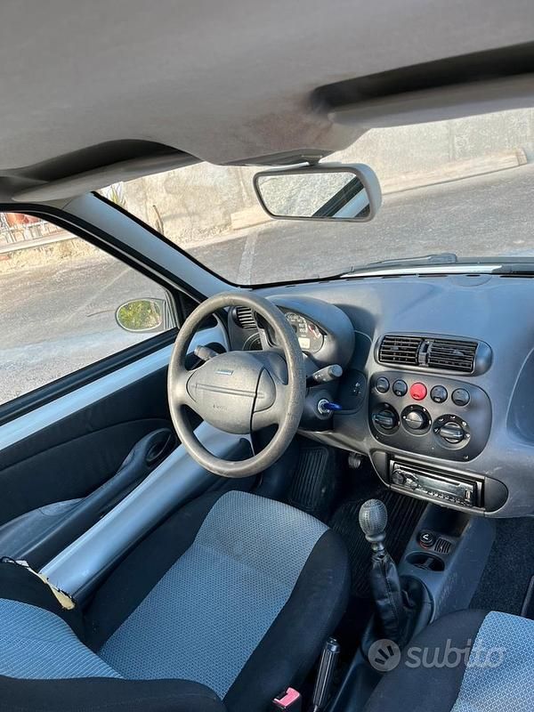 Usata Fiat 600 2003 Bianco