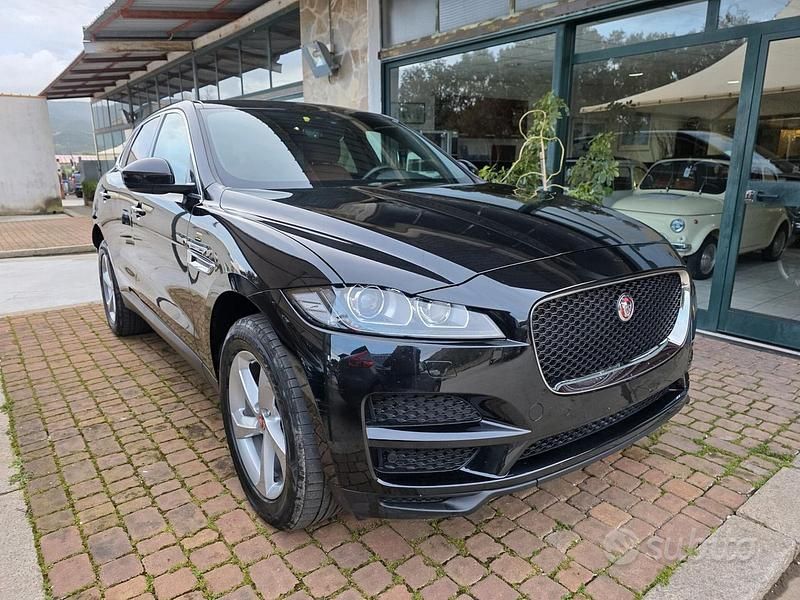 Usata Jaguar F-Pace Portfolio 241 CV (177 kW) 2020 Nero SUV