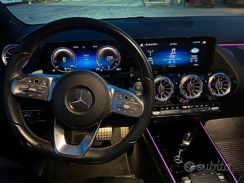 Usata Mercedes GLA200 Premium 150 CV (110 kW) 2022 Nero SUV