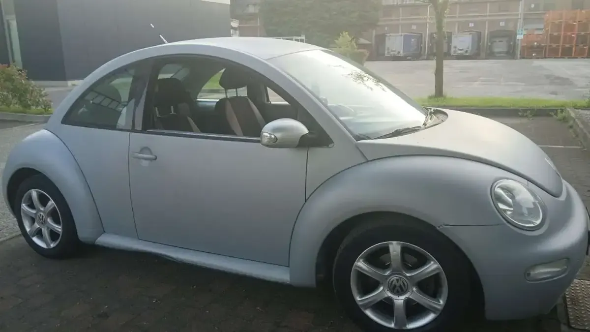 Usata VW New Beetle 102 CV (75 kW) 2003 Utilitaria