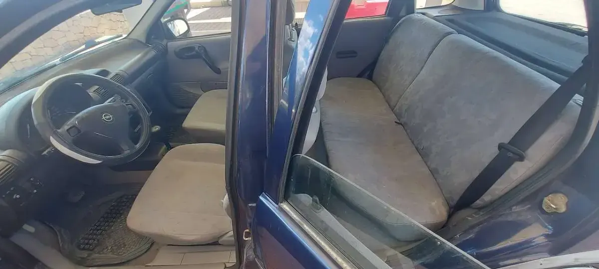 Usata Opel Corsa 60 CV (44 kW) 1998 Blu/azzurro Utilitaria