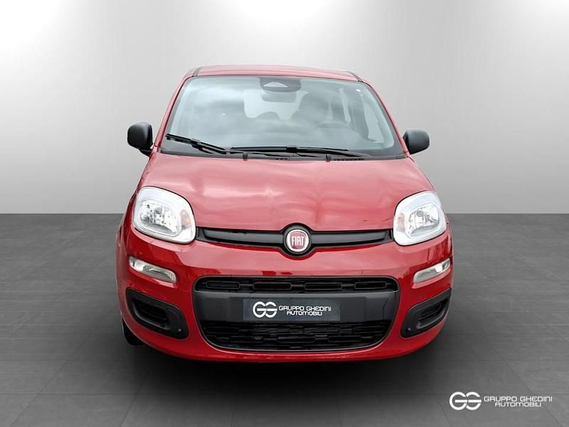Nuova Fiat Panda Icon 69 CV (50 kW) 2025 Rosso passione pastello rosso passione pastello Utilitaria