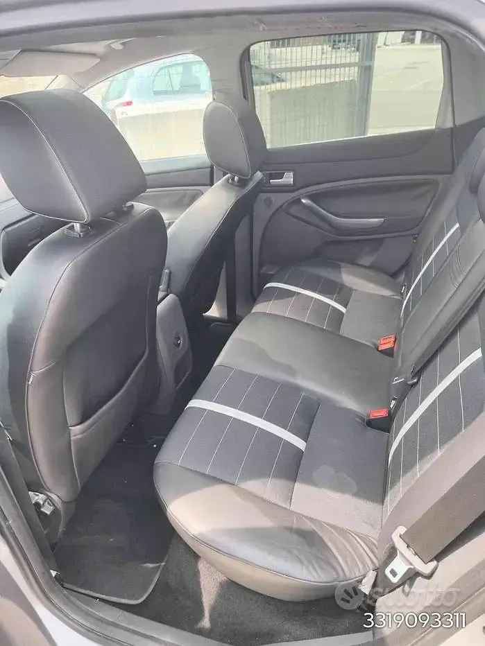 Usata Ford Kuga Titanium 136 CV (100 kW) 2010 Grigio SUV