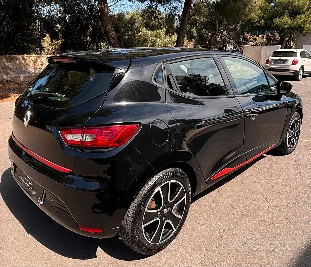 Usata Renault Clio IV 75 CV (55 kW) 2014 Nero Berlina