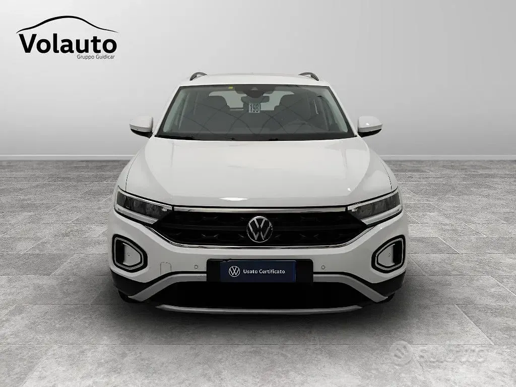 Usata VW T-Roc Life 110 CV (80 kW) 2023 Bianco SUV
