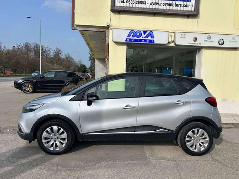 Usata Renault Captur 90 CV (66 kW) 2015 Argento SUV