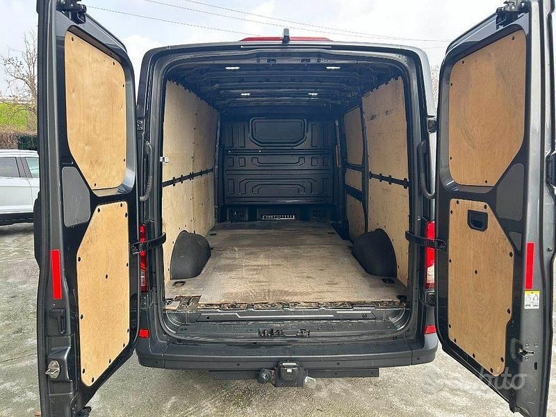 Usata VW Crafter 177 CV (130 kW) 2020 Grigio Furgone