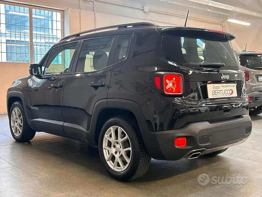 Usata Jeep Renegade Limited 131 CV (96 kW) 2021 Nero SUV