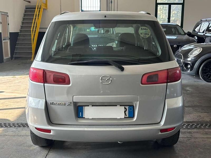 Usata Mazda 2 75 CV (55 kW) 2004 Argento Monovolume