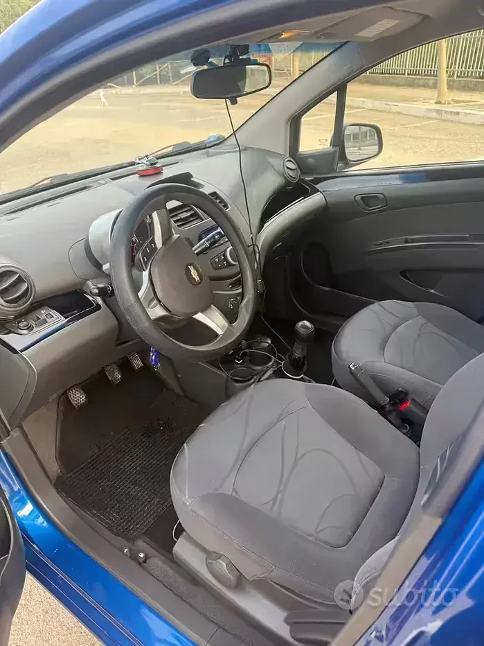 Usata Chevrolet Spark 68 CV (50 kW) 2010 Bluazzurro Utilitaria