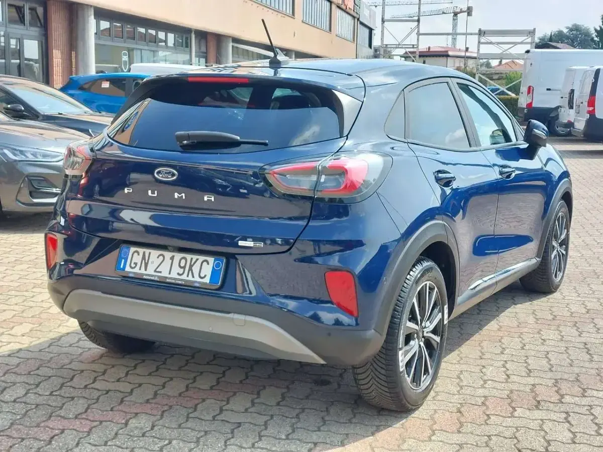 Usata Ford Puma Titanium 125 CV (91 kW) 2023 Blazer blue SUV