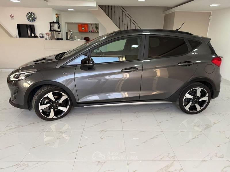 Usata Ford Fiesta Active 125 CV (91 kW) 2021 Gray Berlina