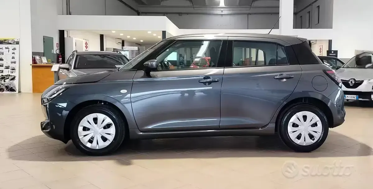 Nuova Suzuki Swift 81 CV (59 kW) 2026 Grigio Utilitaria