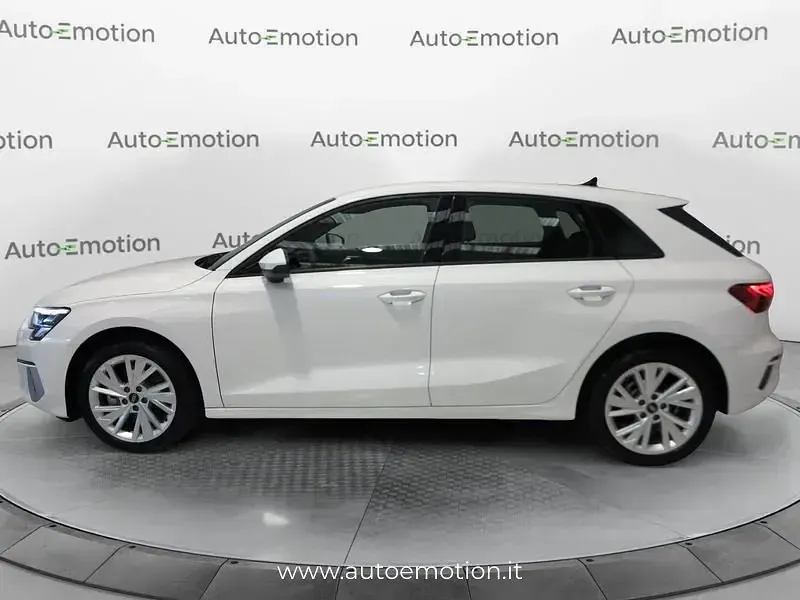 Usata Audi A3 Sportback Advanced 110 CV (80 kW) 2021 Bianco Utilitaria