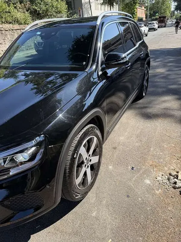 Usata Mercedes GLB200 150 CV (110 kW) 2023 SUV