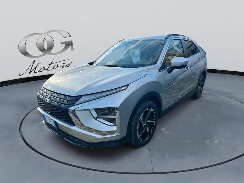 Grigio Usata 2022 Mitsubishi Eclipse Cross Intense SUV | 23.990 € (Buon prezzo) - Immagine 1/4