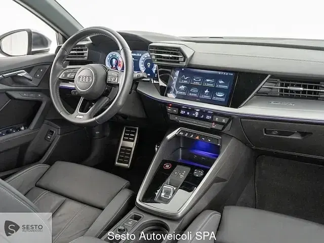 Usata Audi S3 Sport 310 CV (228 kW) 2022 Nero mythos metallizzato Berlina