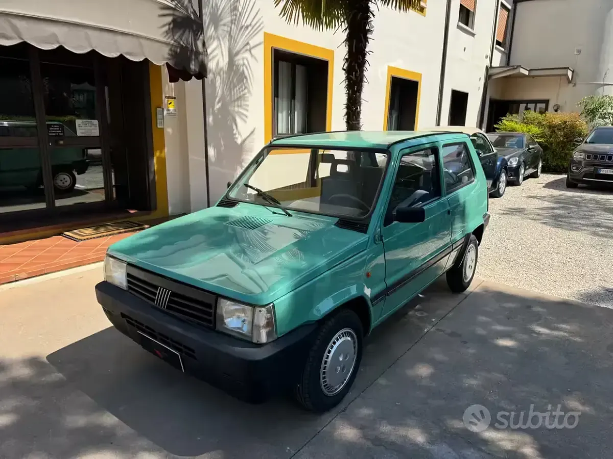 Usata Fiat Panda Young 45 CV (33 kW) 1993 Verde Berlina