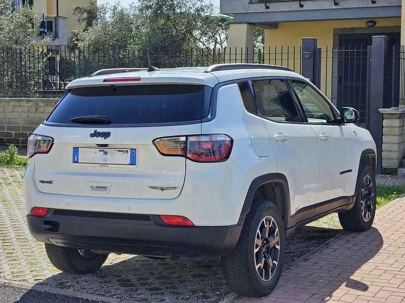 Usata Jeep Compass Trailhawk 179 CV (131 kW) 2021 Bianco SUV