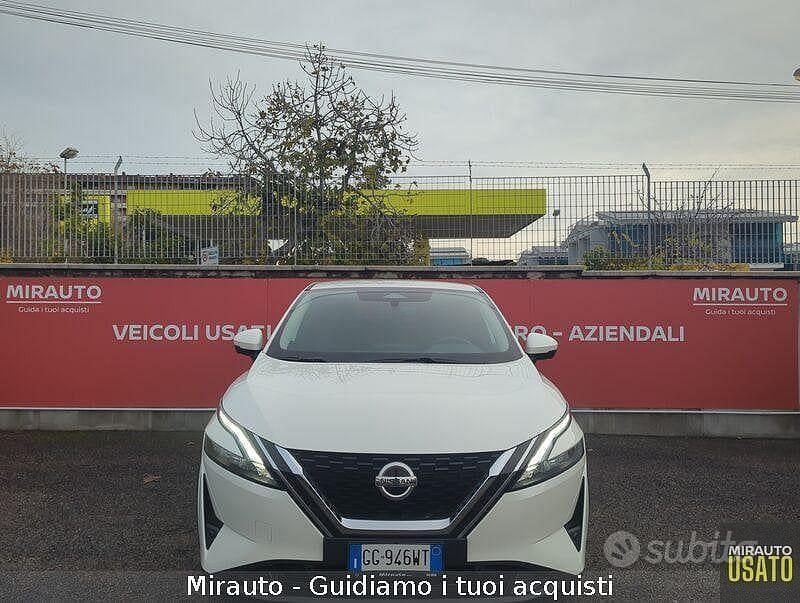 Usata Nissan Qashqai N-Connecta 140 CV (102 kW) 2021 Bianco SUV