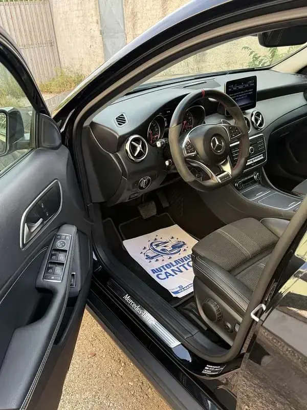 Usata Mercedes GLA200 AMG 136 CV (100 kW) 2019 Nero SUV