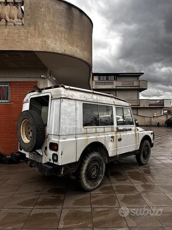 Usata Fiat Campagnola 80 CV (58 kW) 1985 Beige SUV