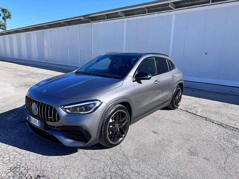 Usata Mercedes GLA35 AMG AMG 306 CV (225 kW) 2021 Grigio SUV