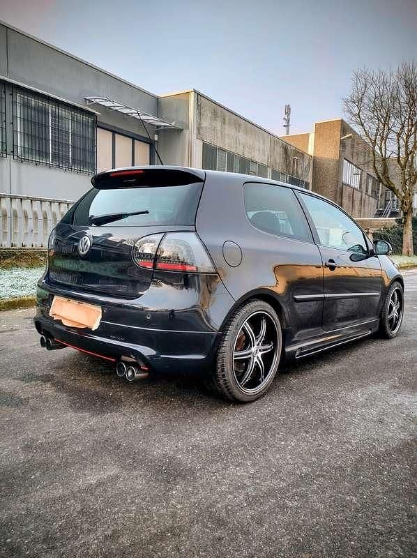 Usata VW Golf IV GTI 200 CV (147 kW) 2005 Berlina