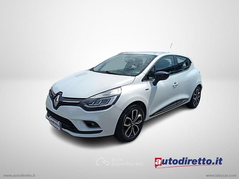 Bianco Usata 2018 Renault Clio IV Tre volumi | 8900 € (Ottimo prezzo) - Immagine 1/4