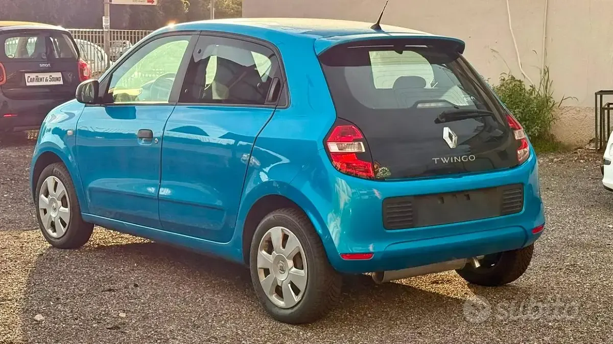 Usata Renault Twingo 69 CV (50 kW) 2014 Bluazzurro Utilitaria