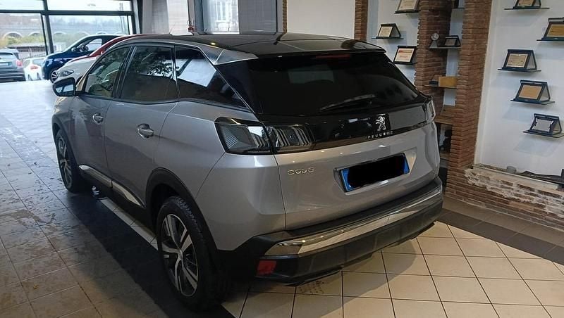 Usata Peugeot 3008 Allure 130 CV (95 kW) 2024 Grigio SUV