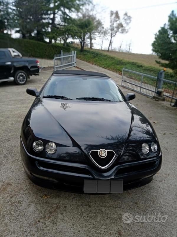 Nero Usata 1996 Alfa Romeo GTV Coupé | 14.000 € - Immagine 1/3