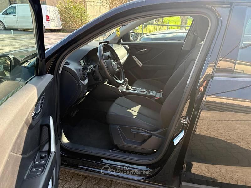 Usata Audi Q2 Business 150 CV (110 kW) 2017 Nero SUV