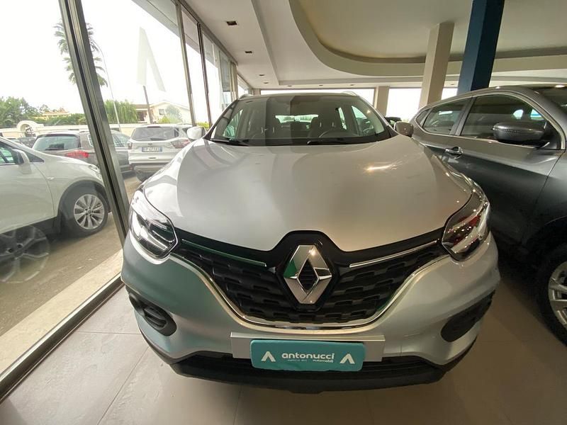 Usata Renault Kadjar 116 CV (85 kW) 2021 Argento SUV