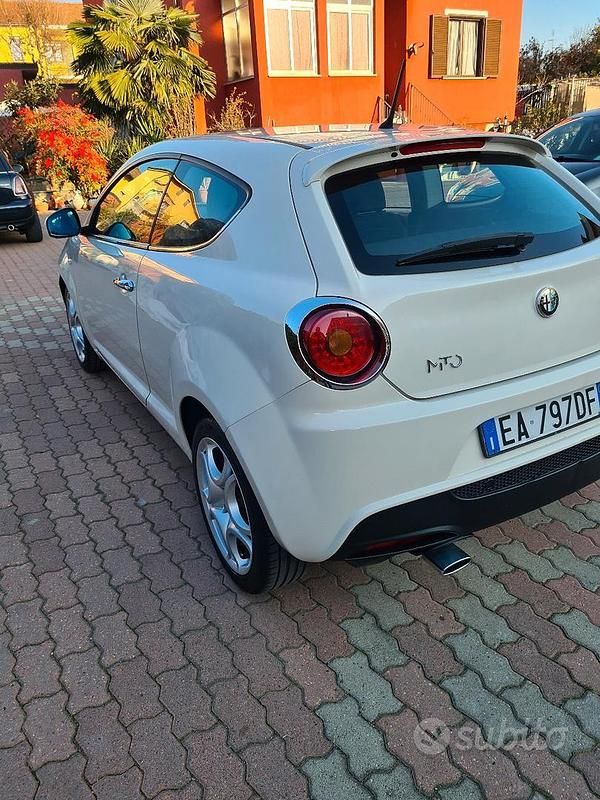 Usata Alfa Romeo MiTo 120 CV (88 kW) 2010 Bianco Utilitaria