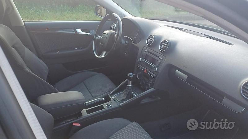 Usata Audi A3 105 CV (77 kW) 2007 Grigio Utilitaria