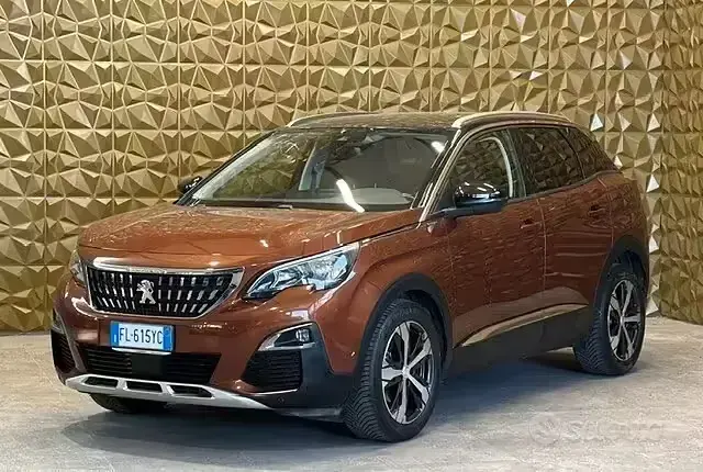 Usata Peugeot 3008 Allure 131 CV (96 kW) 2017 Marrone SUV