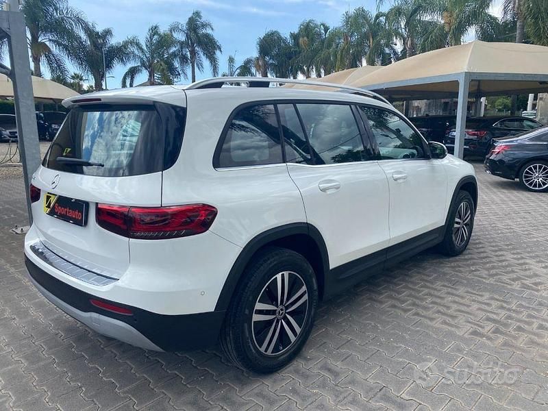 Usata Mercedes GLB180 116 CV (85 kW) 2021 Bianco SUV