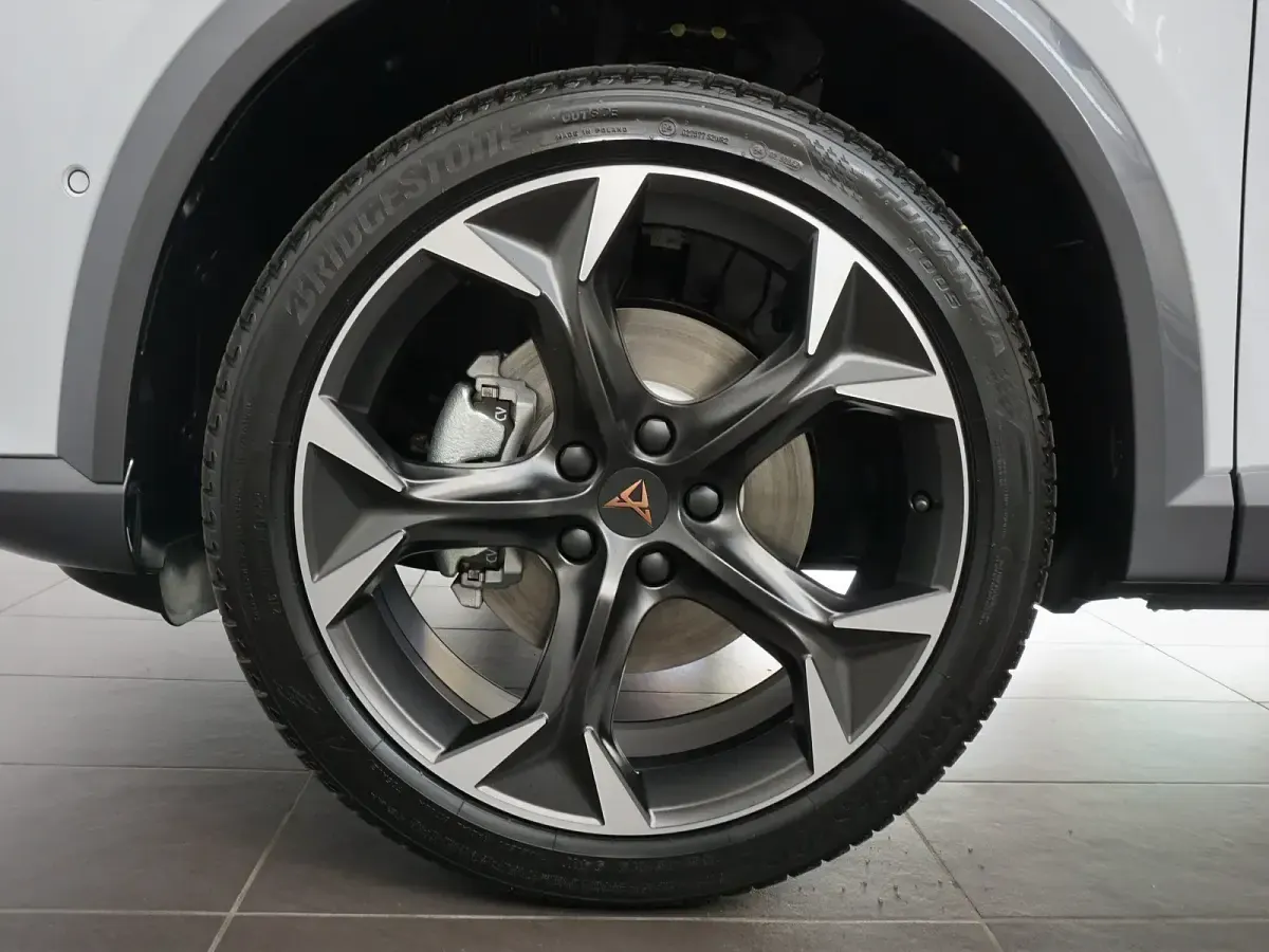 Usata Cupra Formentor 150 CV (110 kW) 2023 Bianco nevada SUV