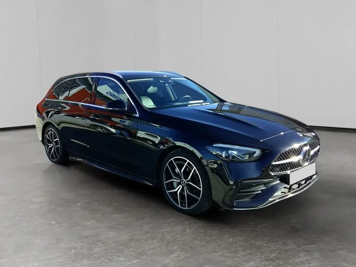 Usata Mercedes C220 Premium Plus 197 CV (144 kW) 2023 Nero Station wagon