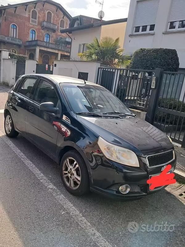 Usata Chevrolet Aveo 84 CV (61 kW) 2008 Nero Berlina