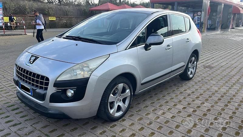 Usata Peugeot 3008 Business-Line 112 CV (82 kW) 2012 Grigio Station wagon