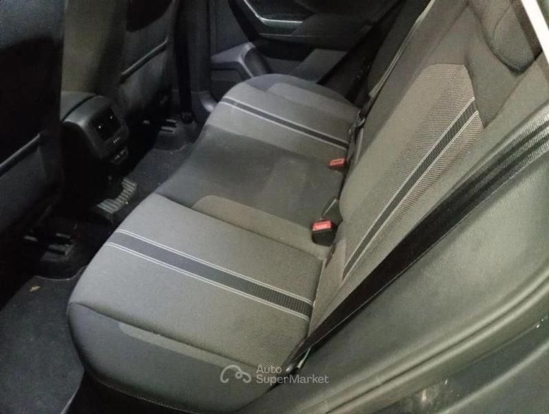 Usata VW T-Roc Life 110 CV (80 kW) 2021 Blu/azzurro SUV