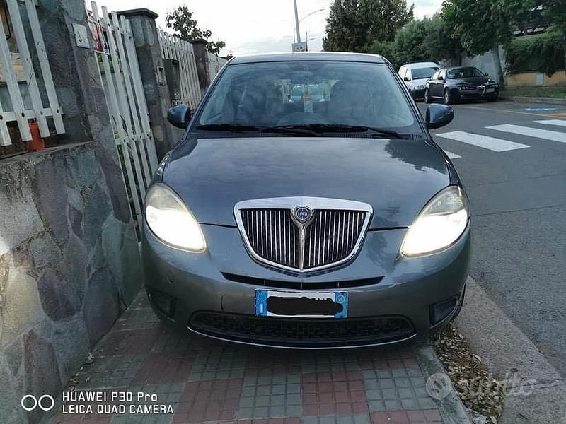 Usata Lancia Ypsilon 2010 Utilitaria