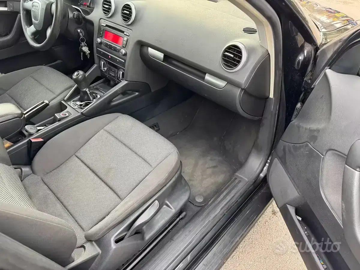 Usata Audi A3 140 CV (102 kW) 2010 Nero Utilitaria