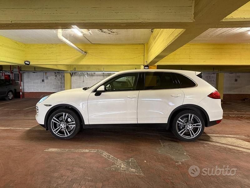 Usata Porsche Cayenne 2012 Bianco SUV